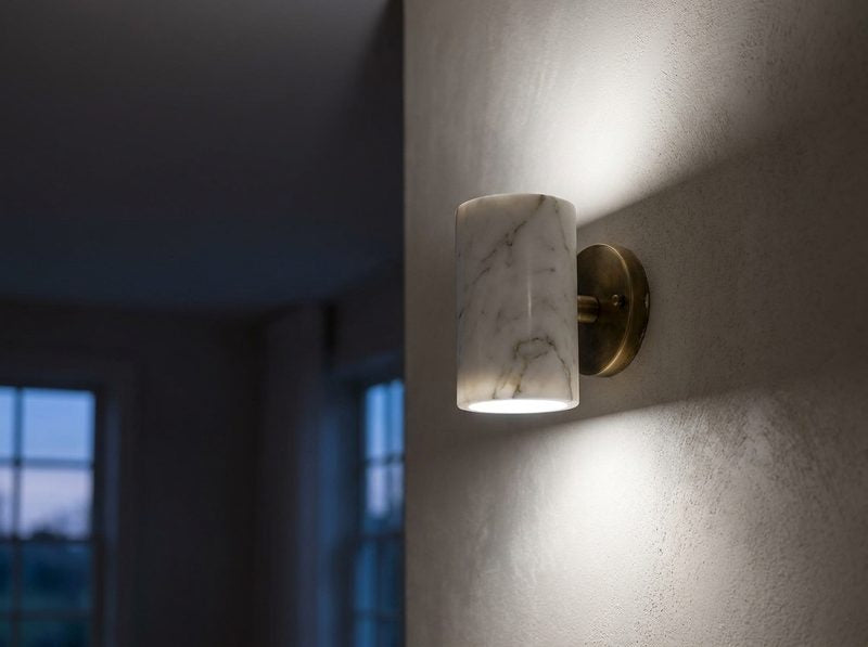 Aplique de pared de mármol y latón