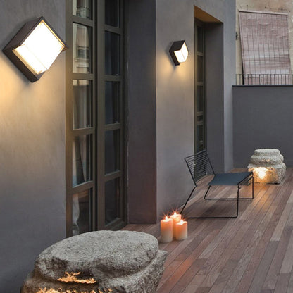 Luz de pared exterior LED geométrica