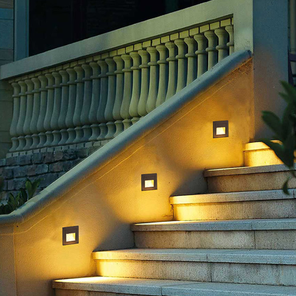 Luz moderna LED para terraza y escalones