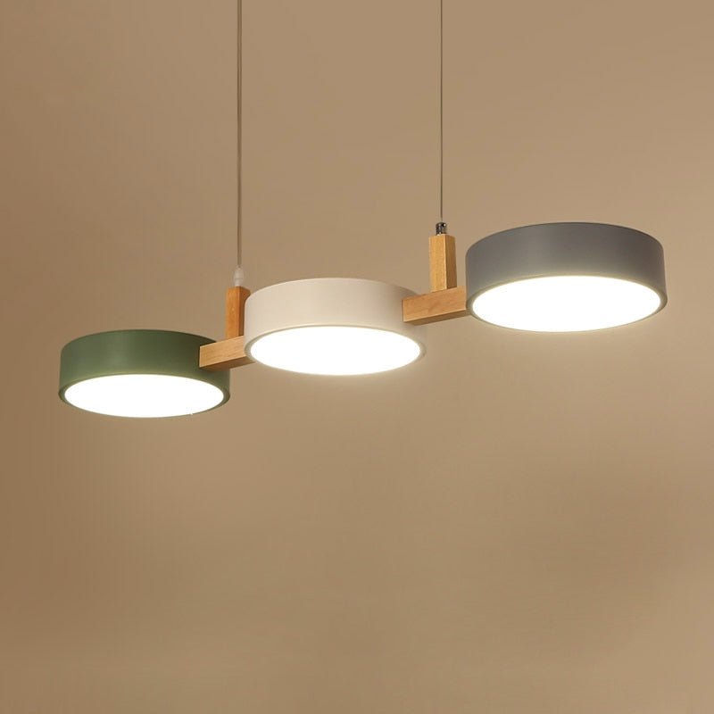 Lámpara colgante moderna de cilindro con múltiples luces