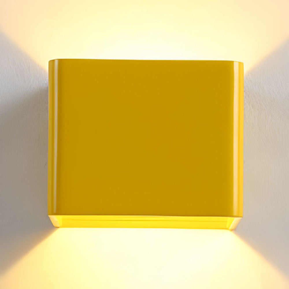 Luz de pared en forma de cubo