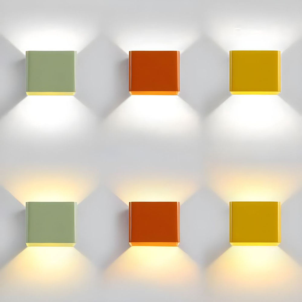 Luz de pared en forma de cubo