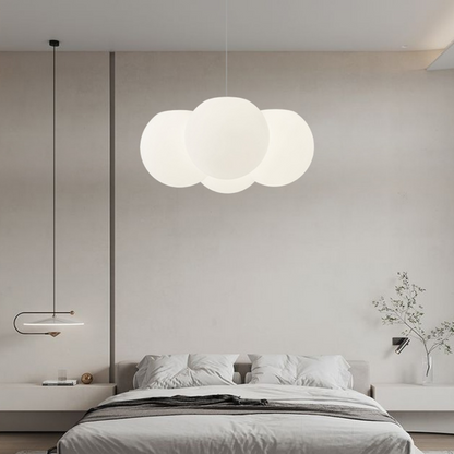 Lámpara de techo inspirada en nubes nórdicas