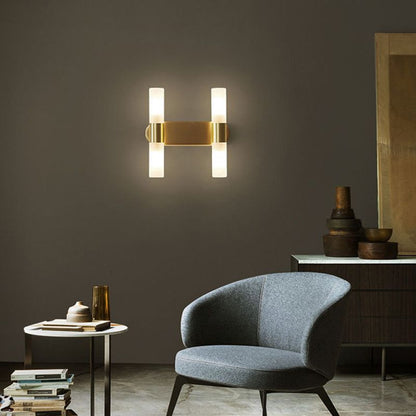 Lámpara de pared LED dorada moderna