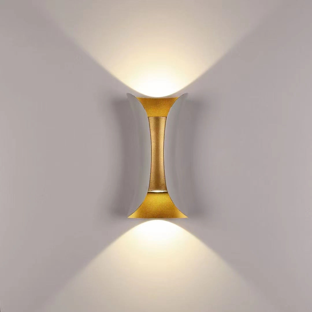 Lámpara de pared LED impermeable para exteriores