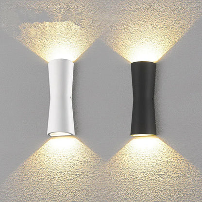 Luz de pared exterior moderna LED de doble haz