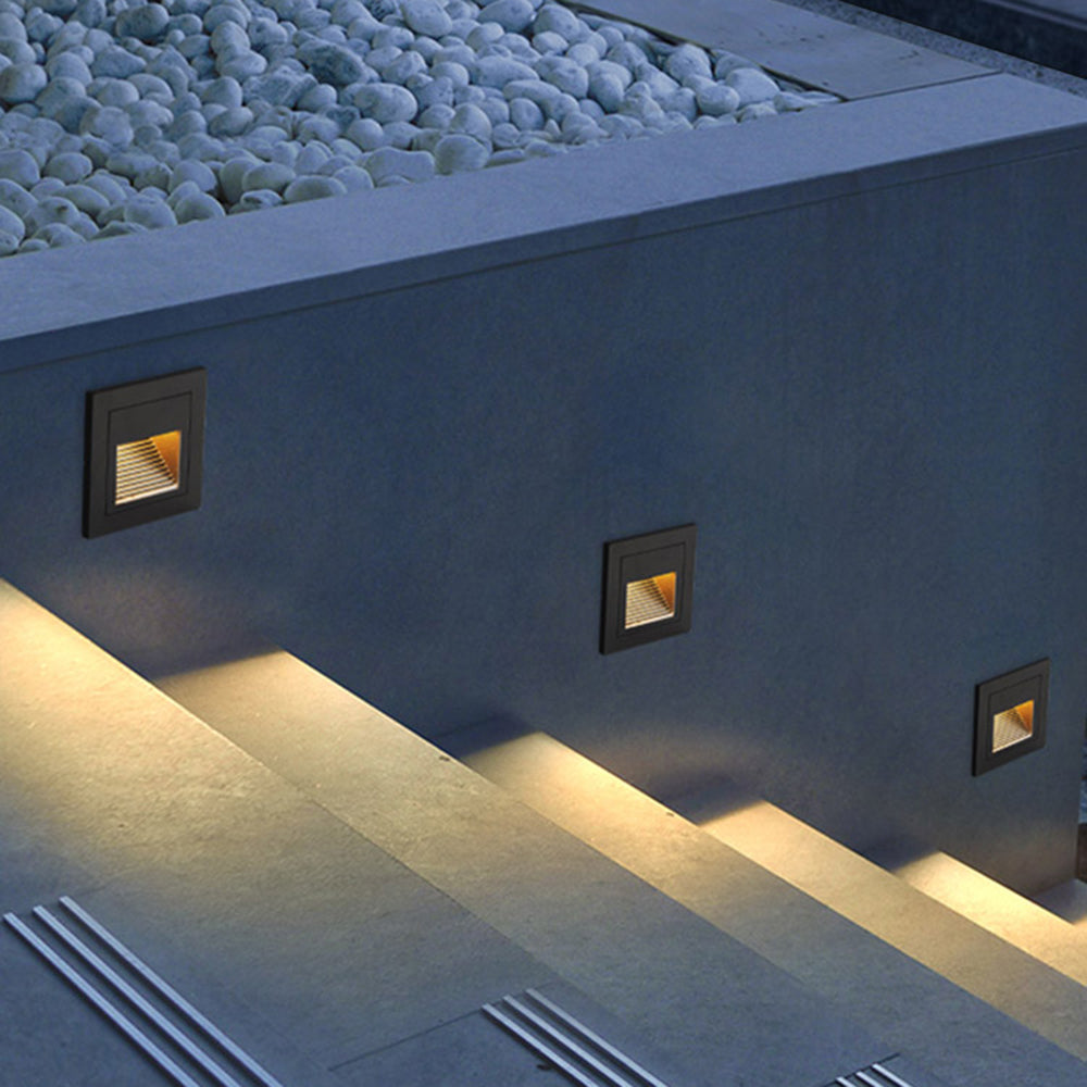 Luz moderna LED para terraza y escalones