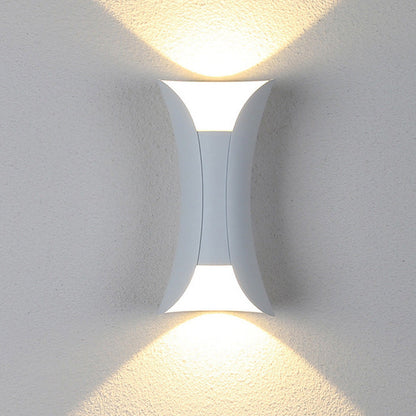 Lámpara de pared LED impermeable para exteriores