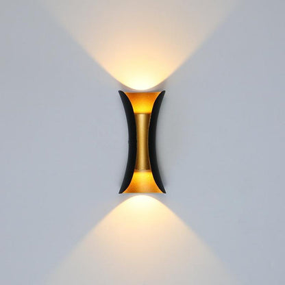 Lámpara de pared LED impermeable para exteriores