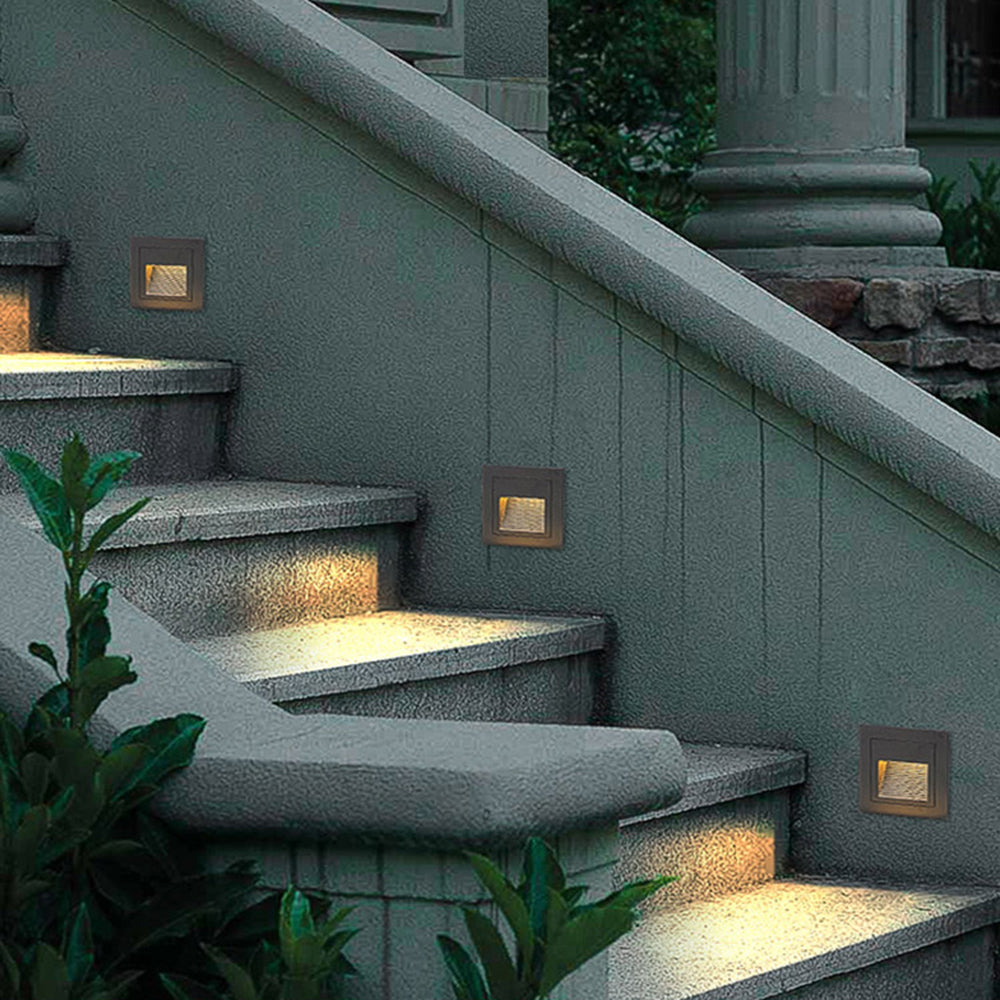 Luz moderna LED para terraza y escalones