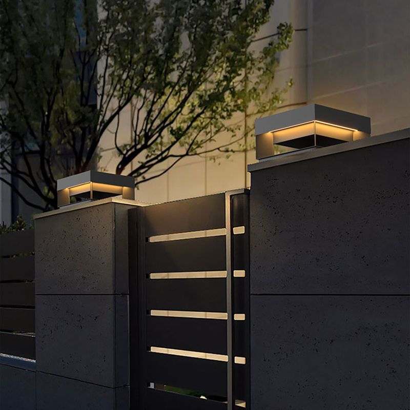Luz de Poste Solar Cube para Exterior