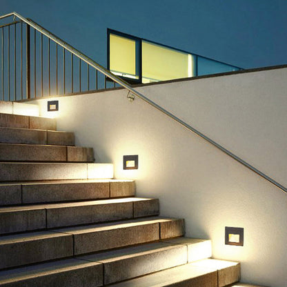 Luz moderna LED para terraza y escalones