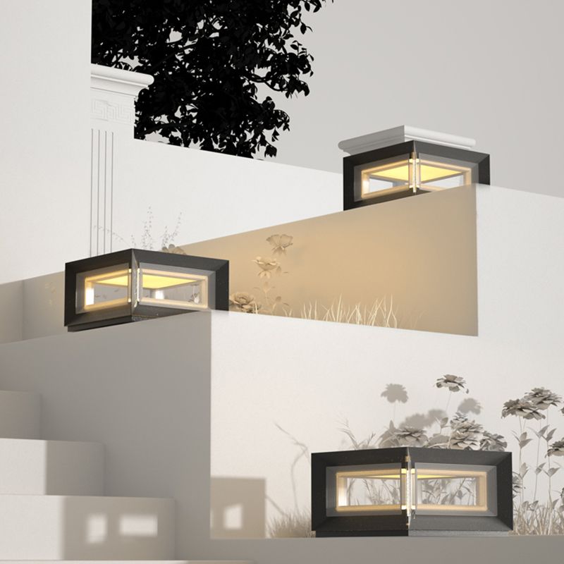Luz de poste exterior moderna con cubo LED