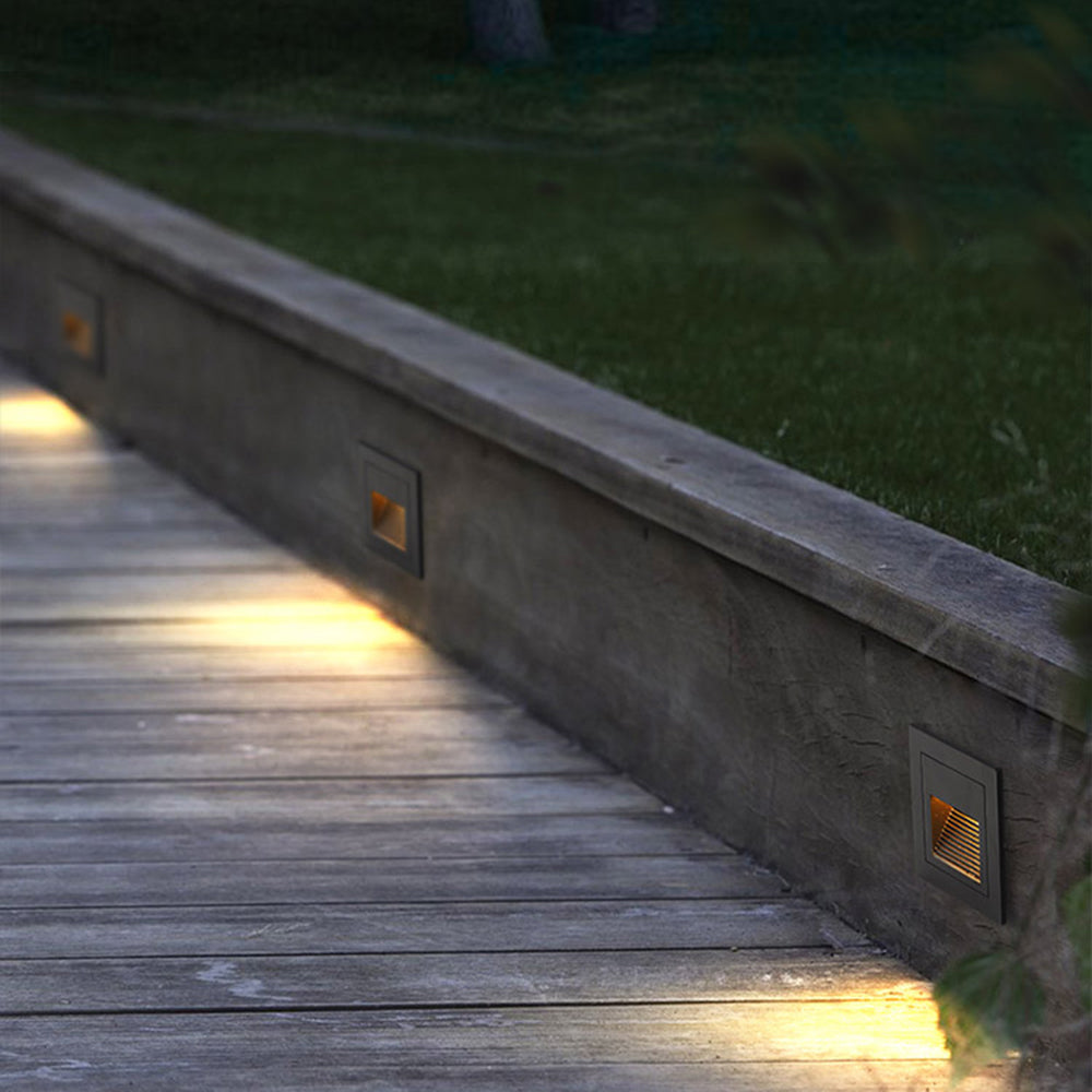 Luz moderna LED para terraza y escalones