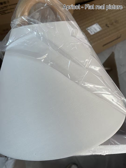 Lámpara de pared contemporánea con pliegues