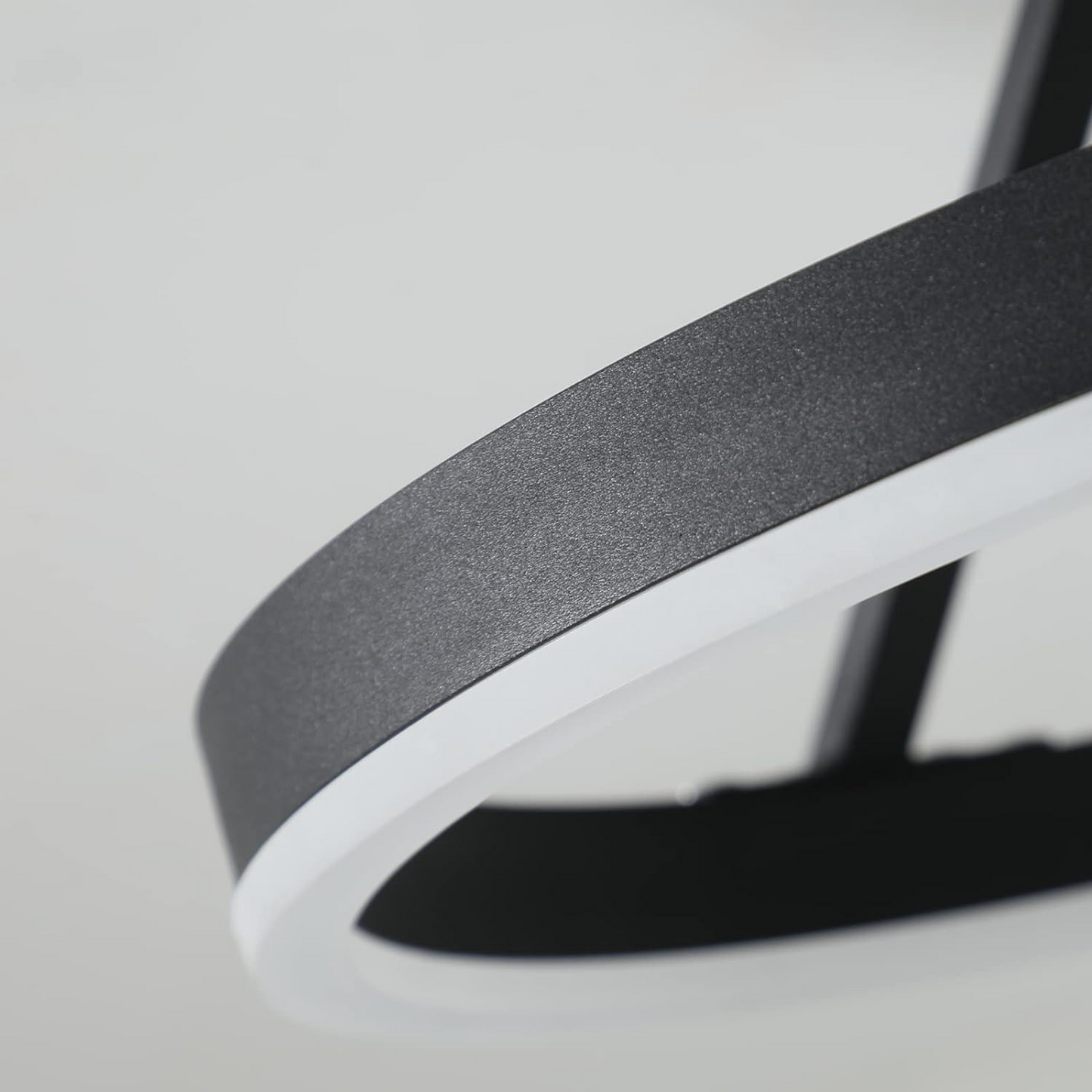 Lámpara de Techo Nórdica Delgada