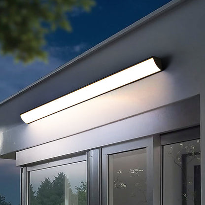 Aplique de pared exterior largo con protección IP65