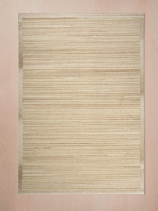 Timeless beige living room rug