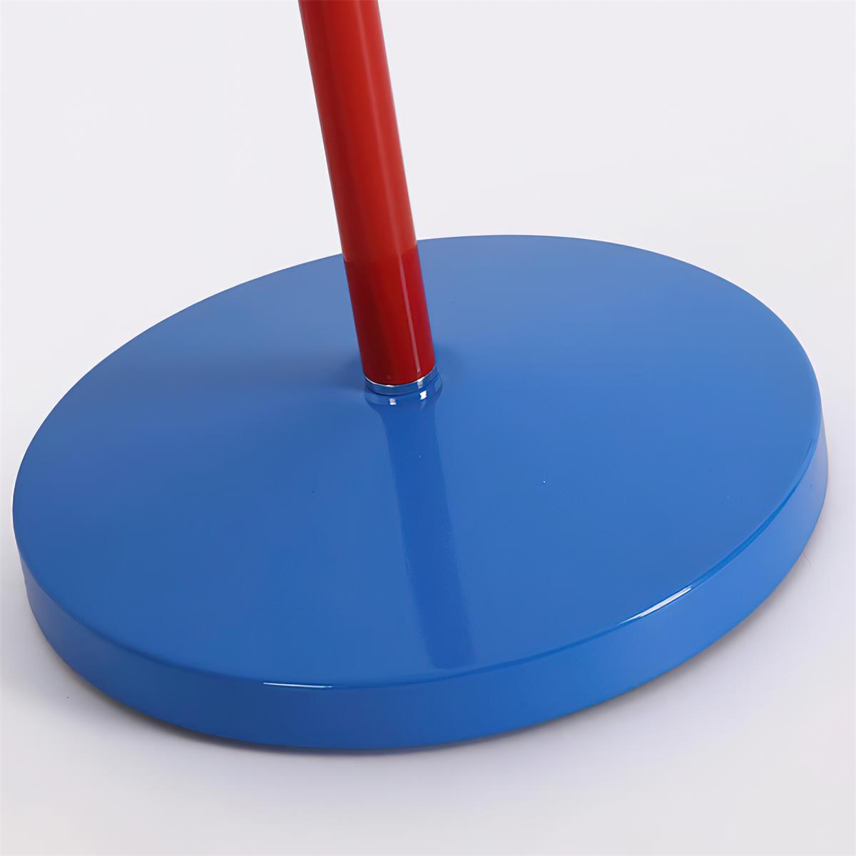 Lámpara de pie moderna artística