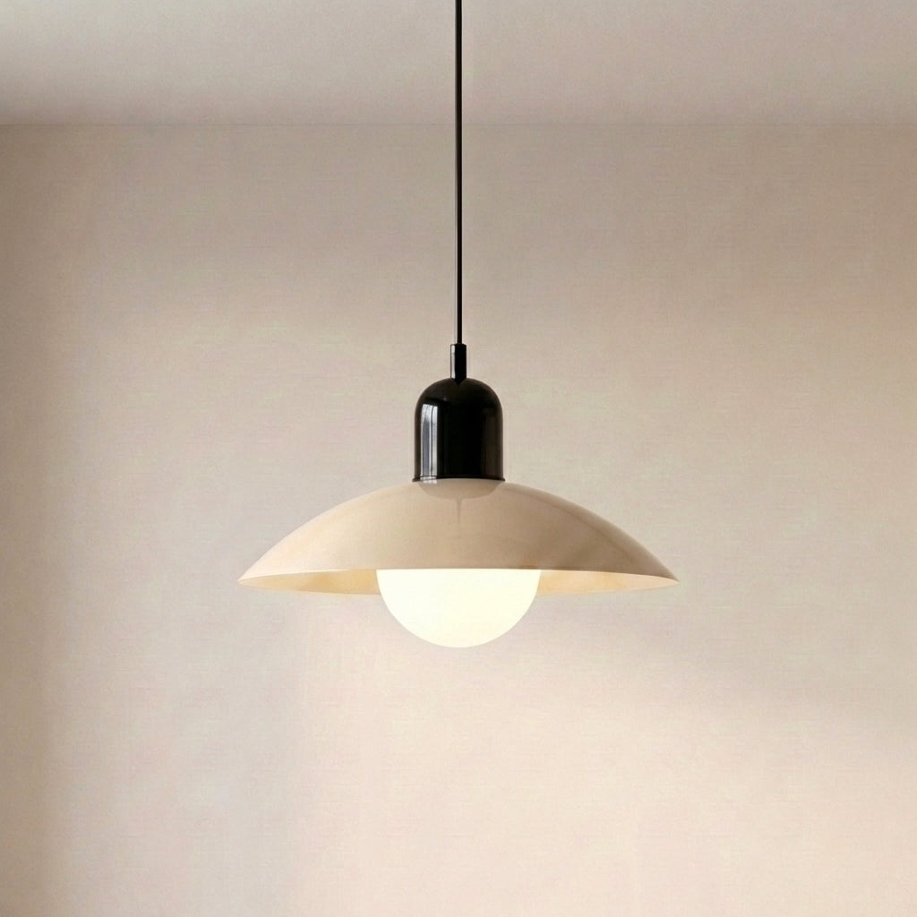 Lámpara colgante moderna con diseño de color