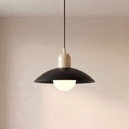 Lámpara colgante moderna con diseño de color