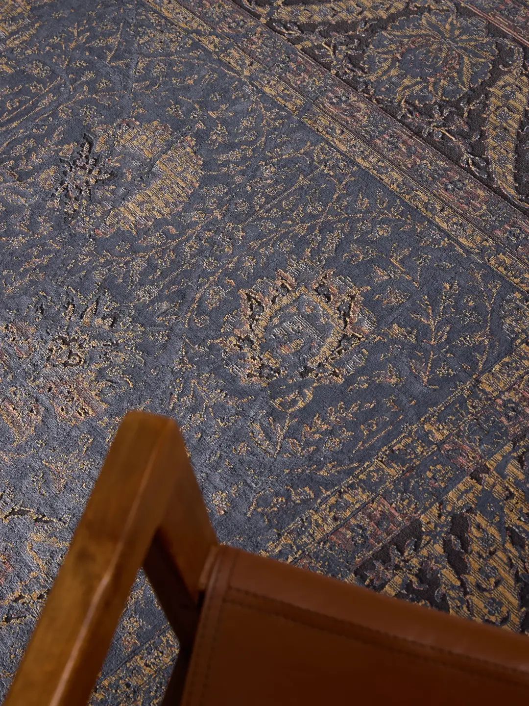 Alfombra vintage azul para sala de estar