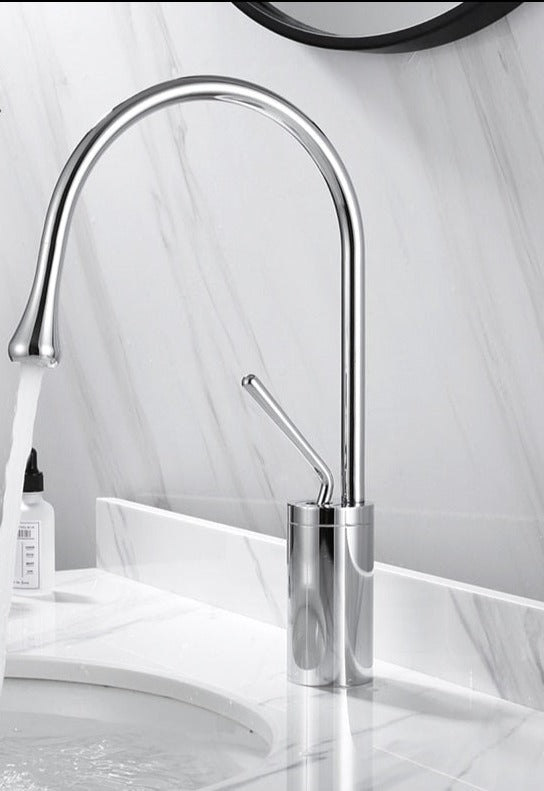Grifo elegante para lavabo – Diseño moderno y artesanía de alta calidad
