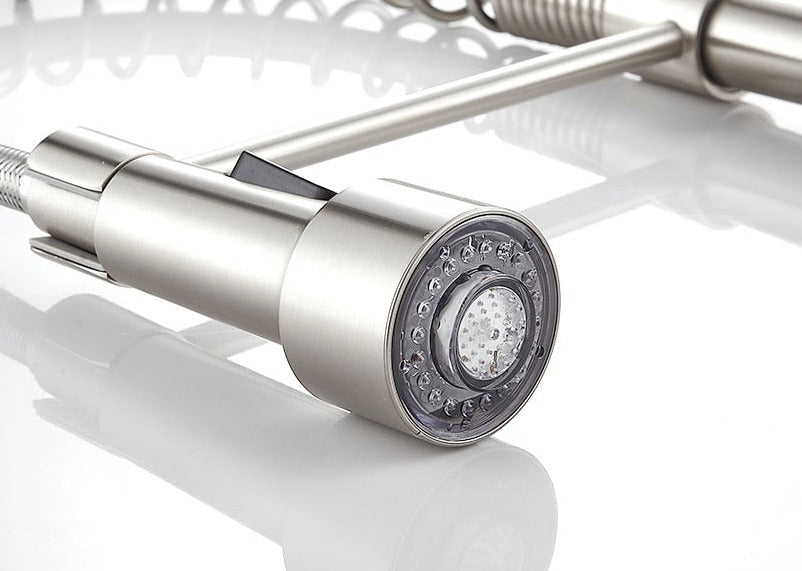 Grifo de cocina moderno con rociador extraíble de resorte