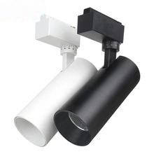 Foco LED direccional para riel con haz ajustable