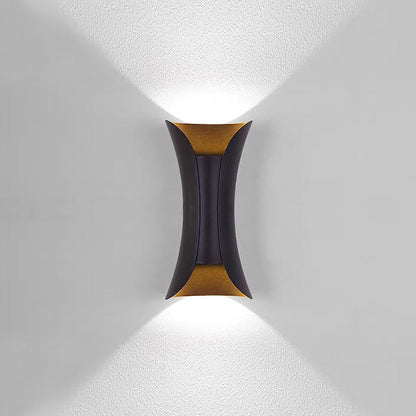 Lámpara de pared LED impermeable para exteriores