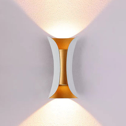 Lámpara de pared LED impermeable para exteriores