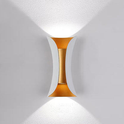 Lámpara de pared LED impermeable para exteriores
