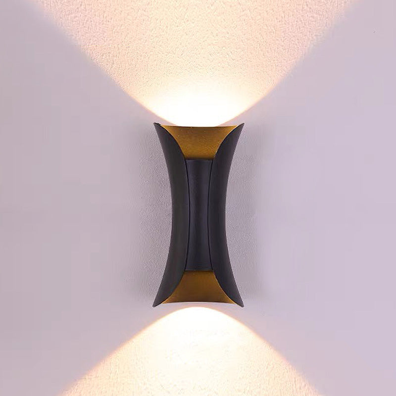 Lámpara de pared LED impermeable para exteriores