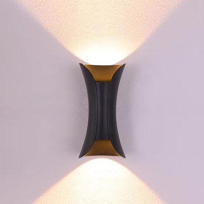 Lámpara de pared LED impermeable para exteriores