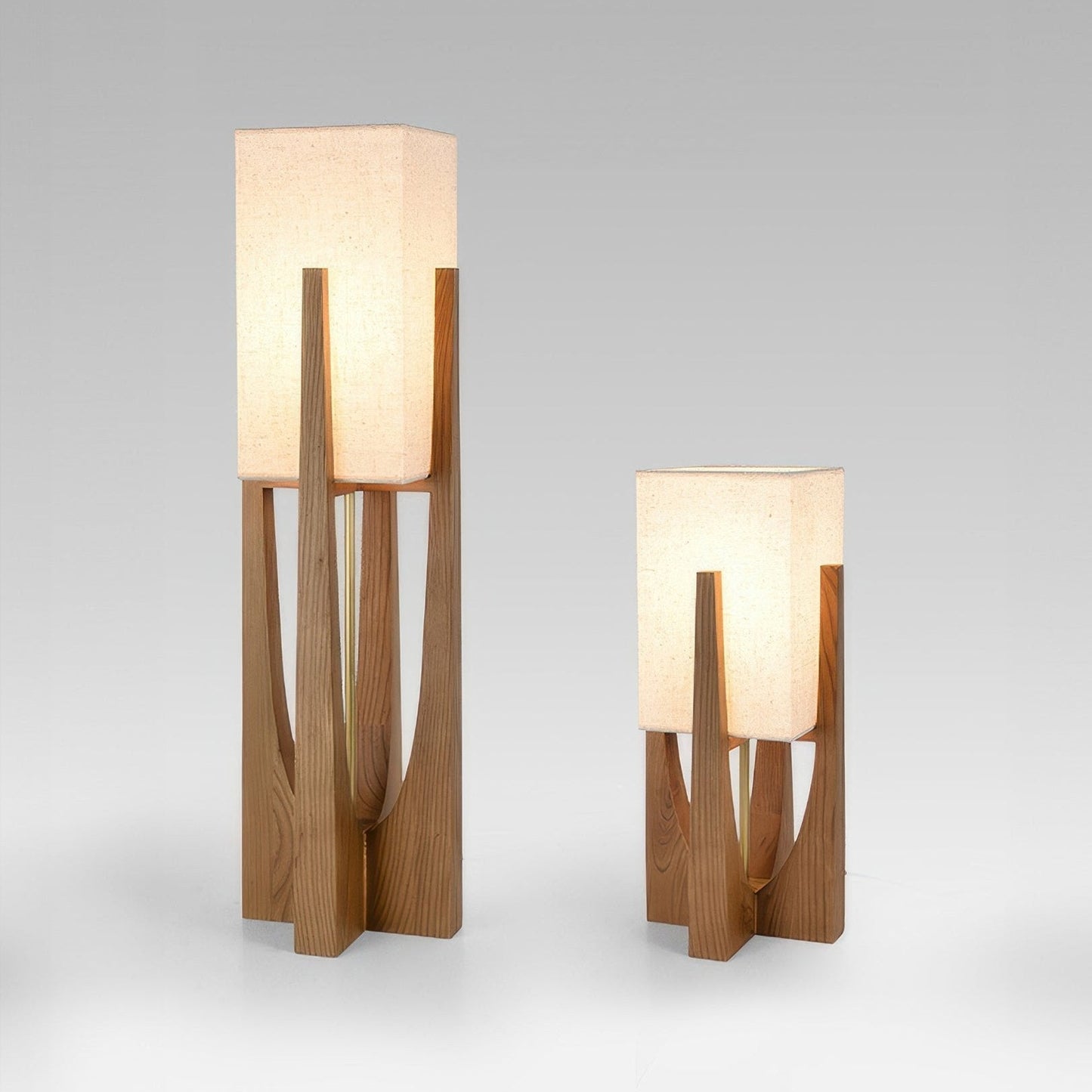 Lámpara de pie minimalista de madera