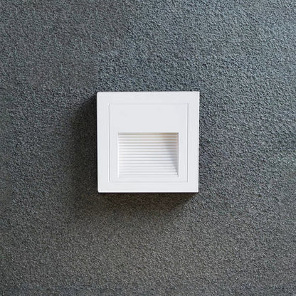 Luz moderna LED para terraza y escalones