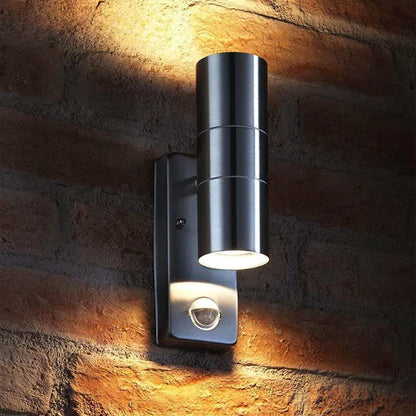Luz de pared exterior moderna con sensor de movimiento PIR