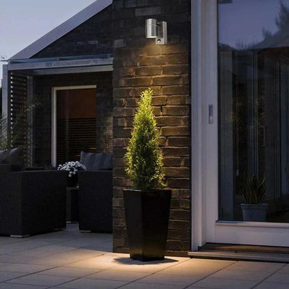 Luz de pared exterior moderna con sensor de movimiento PIR