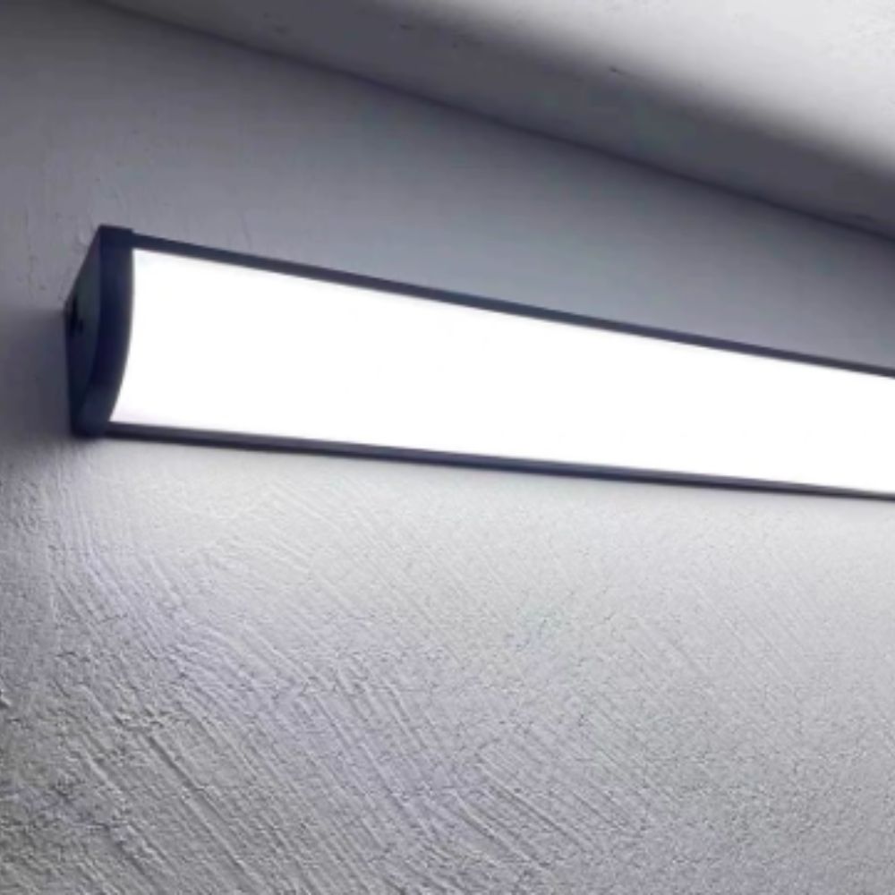 Aplique de pared exterior largo con protección IP65