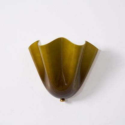 Lámpara de pared de vidrio en forma de pétalo