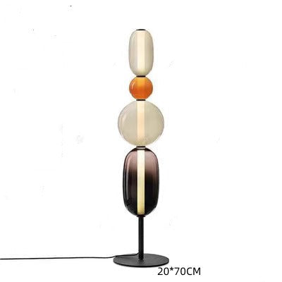 Lámpara de pie de diseño con detalles de color