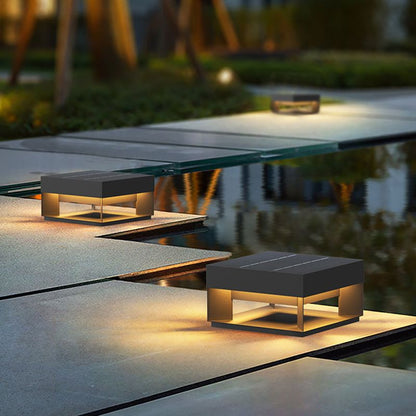 Luz de Poste Solar Cube para Exterior