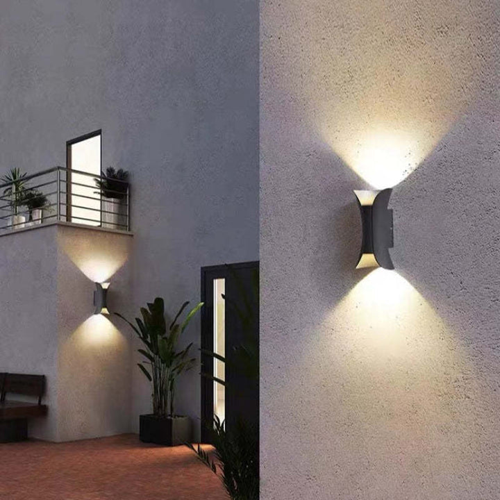Lámpara de pared LED impermeable para exteriores