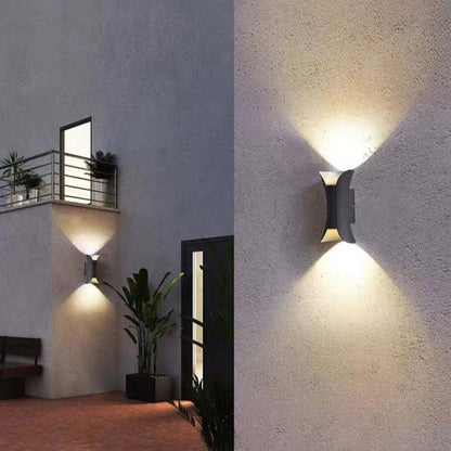 Lámpara de pared LED impermeable para exteriores