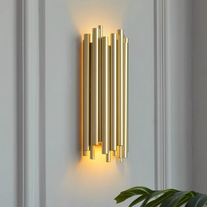 Lámpara de pared moderna de tubo de latón
