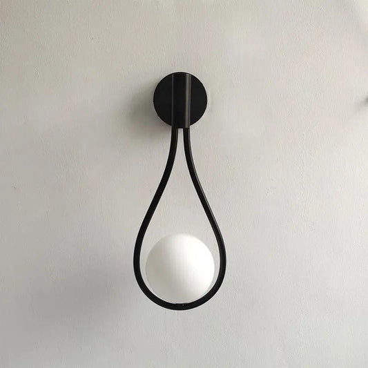 Lámpara de pared Orvenna de hierro en forma de globo y lágrima