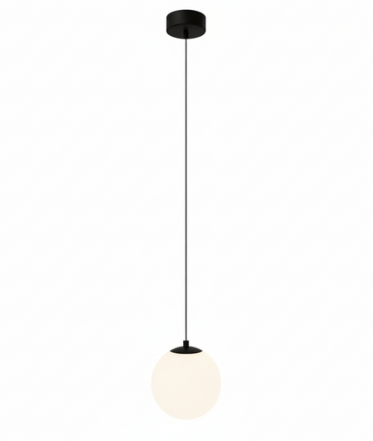 Lámpara colgante Solvara Nordic con esfera de vidrio opalino