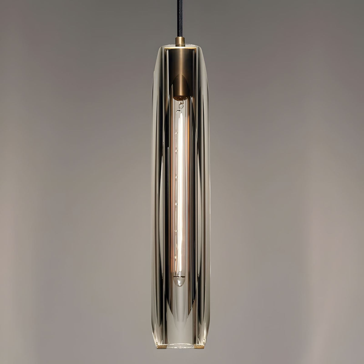 Lámpara colgante de varilla de cristal y latón