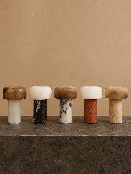 Lámpara de mesa wabi-sabi de travertino Brenvale