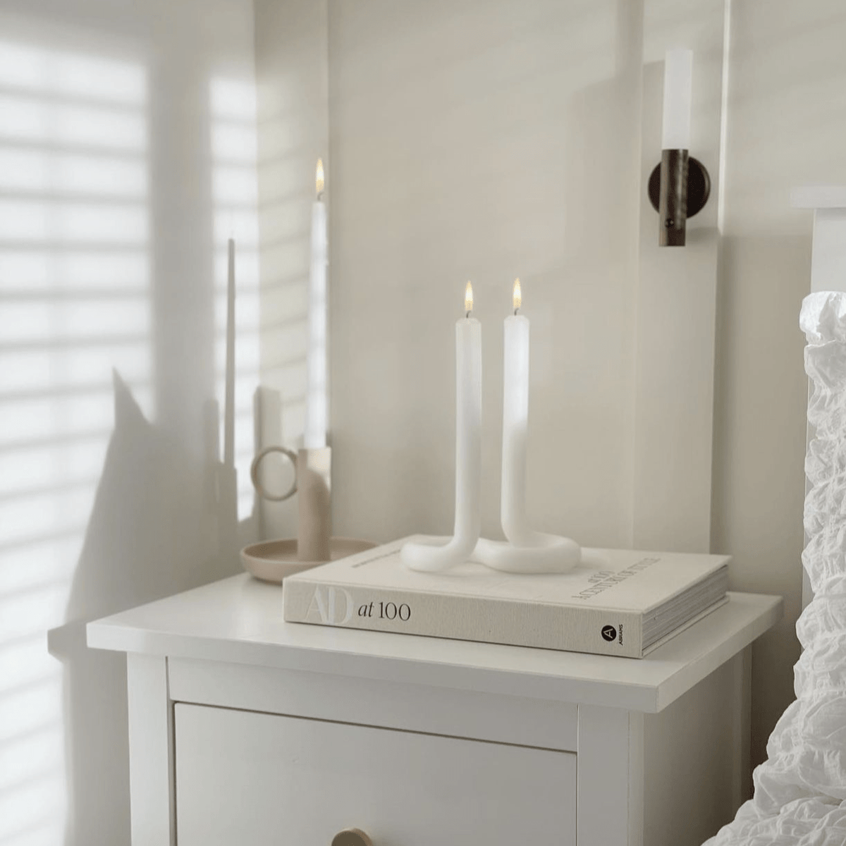 Lámpara de pared inalámbrica de madera delgada